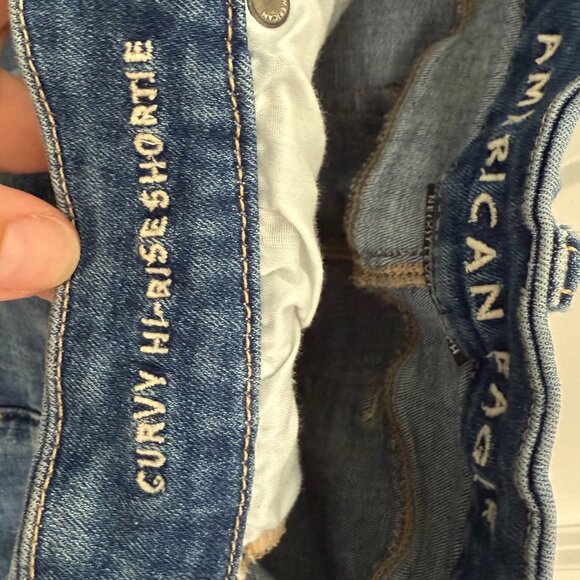 American Eagle Next Level Stretch Curvy High Rise Shorts Size 12 Unfinished Hem - Picture 5 of 7